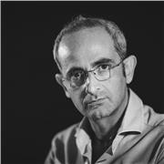 Ex Docente accademico Impartisce lezioni di Chimica Superiori ed Università ( Generale ed Inorganica, Organica, Biochimica )